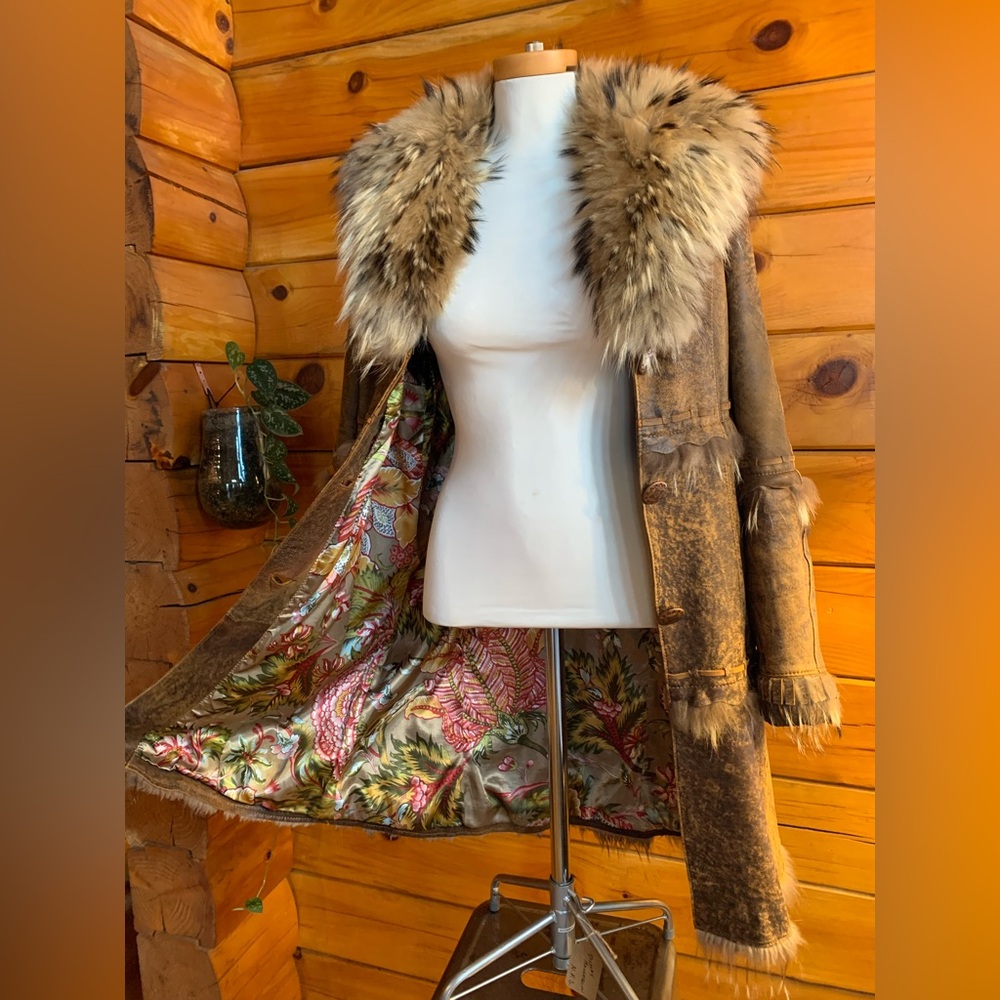 Leather Jacket with Coyote Fur Collar from Santa Fe - Overland Style